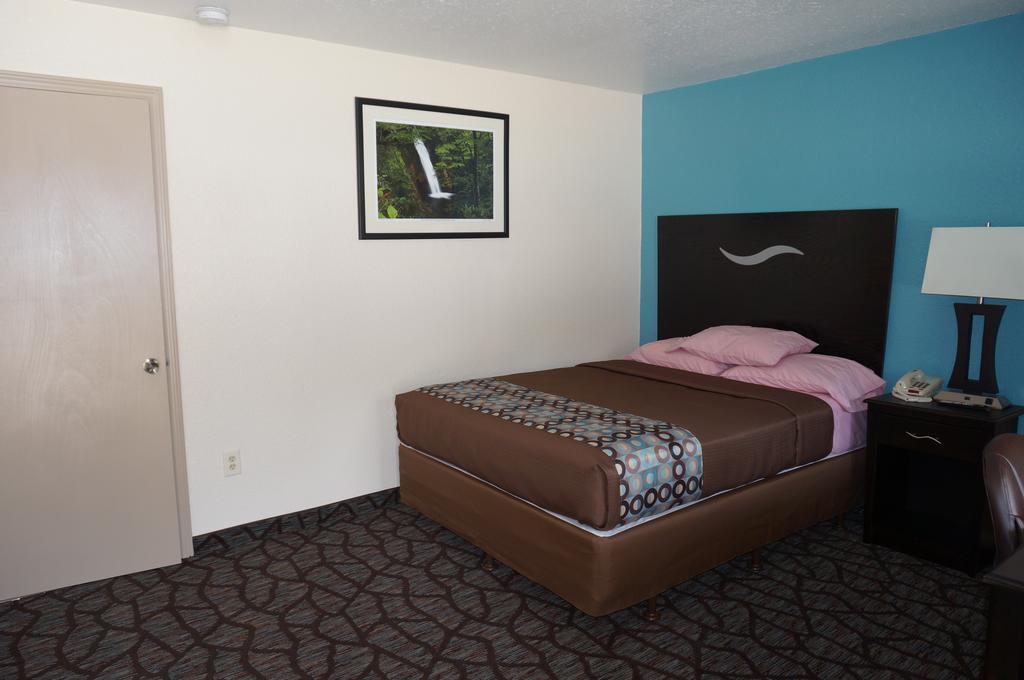 Blue Ridge Inn Sylva Habitación foto